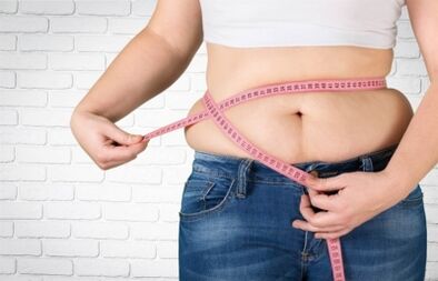 fat accumulation around waist